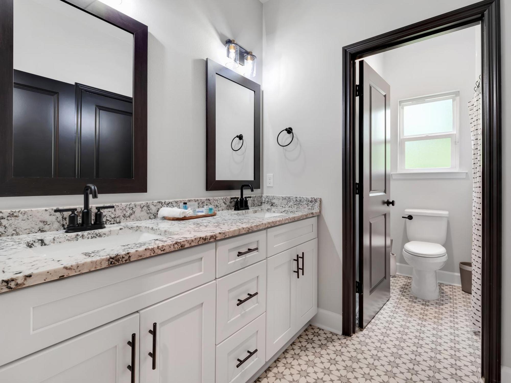 New Take On Midtown Modern Villa Tallahassee Luaran gambar